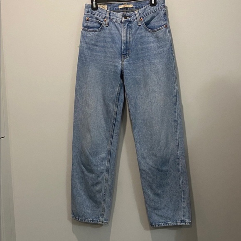 Classic Light Wash Straight Leg Jeans